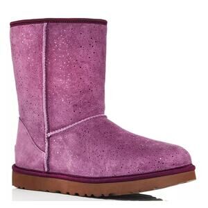 Ugg Womens Classic Short Metallic Booties 6 NWOT Purple Pink Bougainvillea Gold